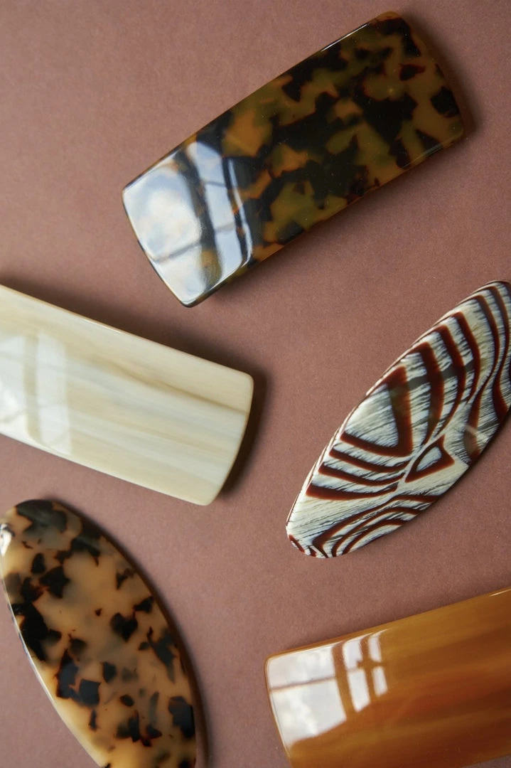 Machete Jumbo Box Clip In Alabaster Claws & Clips 6 Machete Jumbo Box Clip In Alabaster Claws & Clips