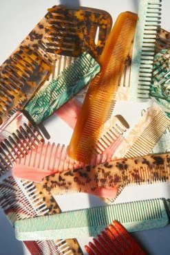 Machete Combs No. 1 Comb In Minted Porcelain