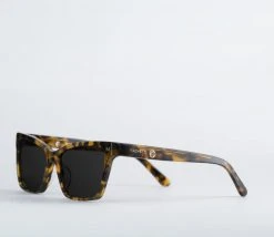 Machete Eyewear Sally - Sunglasses In Classic Tortoise 8 Machete Eyewear Sally - Sunglasses In Classic Tortoise